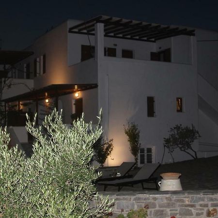 Apartments Márpissa エクステリア 写真