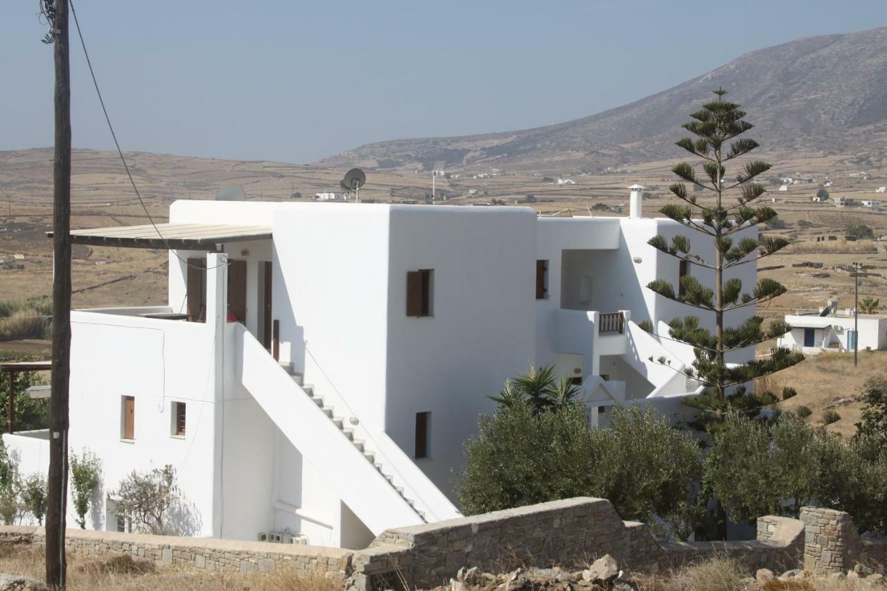Apartments Márpissa エクステリア 写真